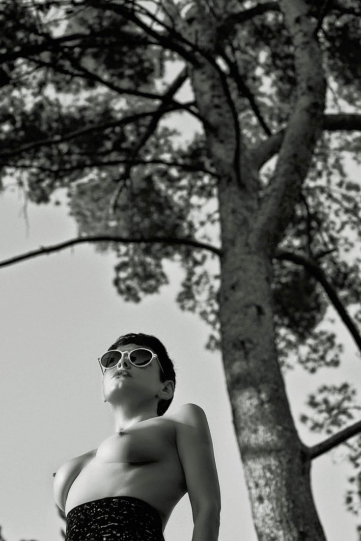Слив фото американская актриса Роуз Макгоуэн википедия горячие интим фото