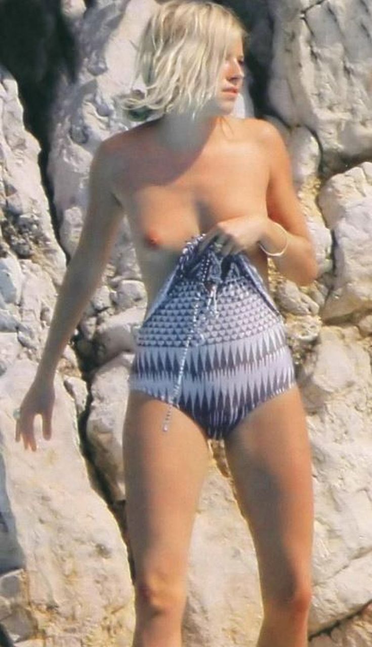 Слив фото американская актриса Сиенна Миллер википедия горячие интим фото