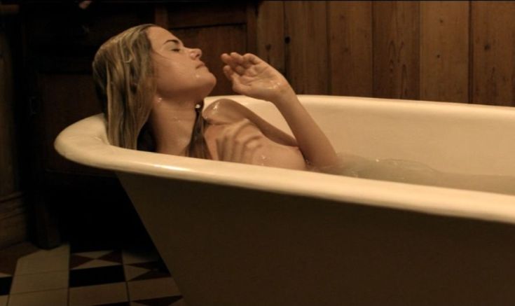 Слив фото австралийская актриса Рэйчел Тейлор википедия горячие интим фото