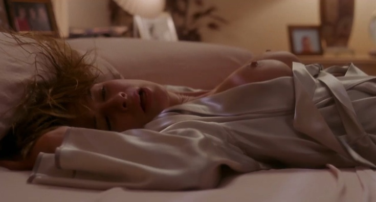 Британская актриса слив фото Рона Митра википедия горячие интим фото