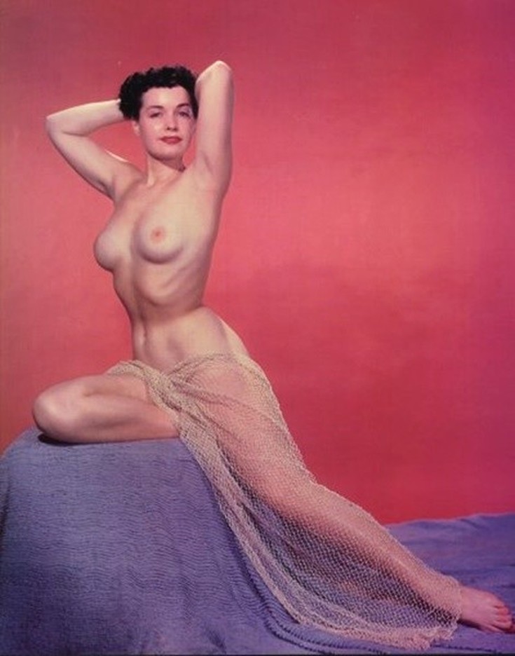 Американская модель Бетти Пейдж горячие интим фото