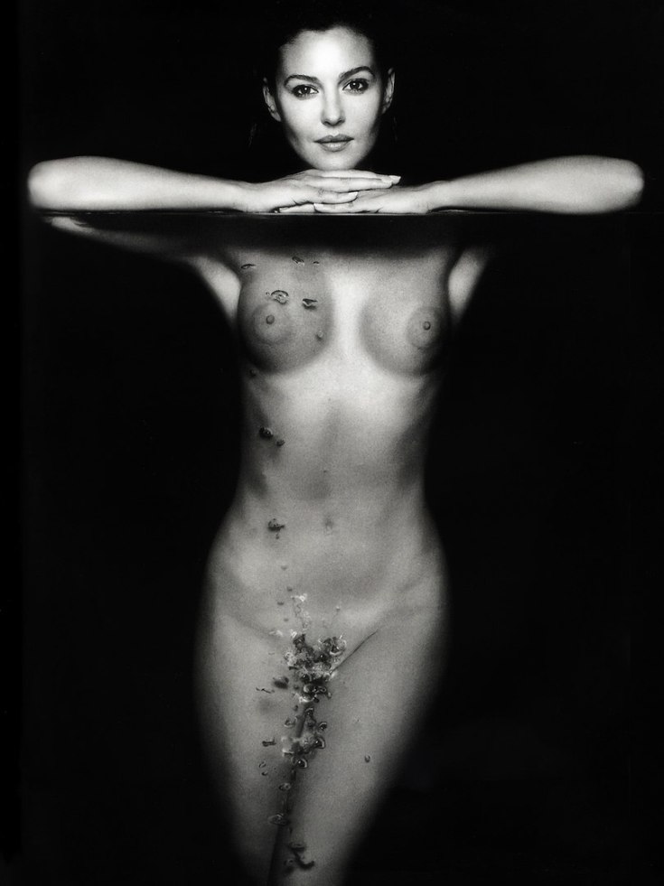 Итальянская актриса Моника Беллуччи горячие интим фото