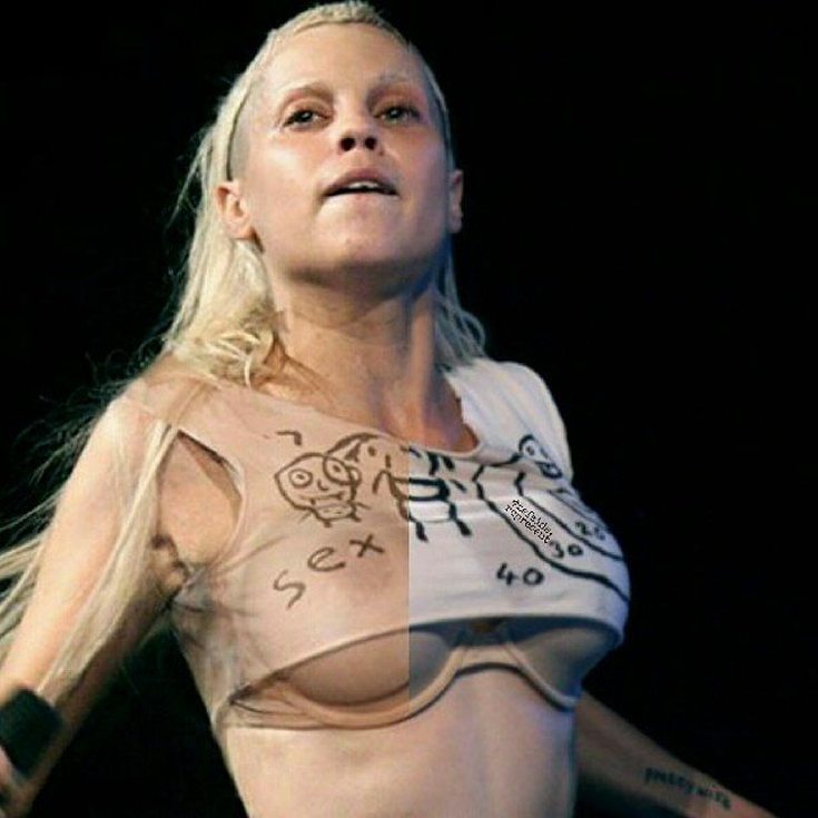 Певица из Die Antwoord Йоланди Фиссер горячие интим фото.