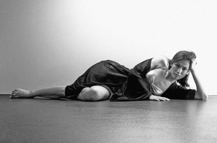 Слив фото Элоди Юнг французская актриса википедия горячие интим фото