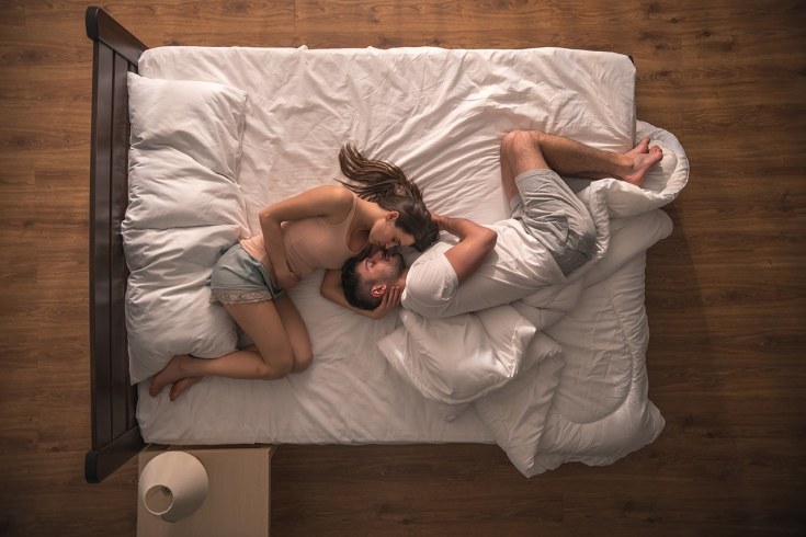 (+10 фото) Как удивить мужчину в кровати – лучшие приемы и позы
